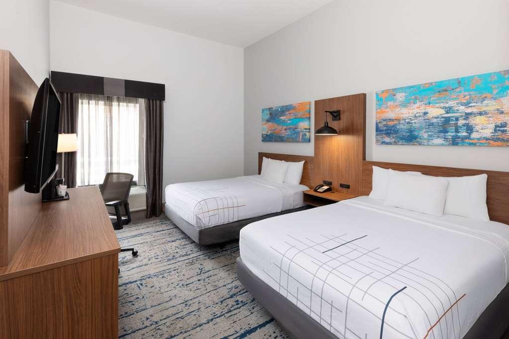 La Quinta By Wyndham Rockport - Fulton Hotel Стая снимка